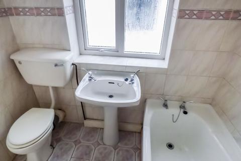 Oaklands Hall Walk, Peterlee, SR8 3BS