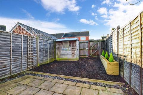 8 Baryntyne Crescent, Hoo, Rochester, ME3 9GE