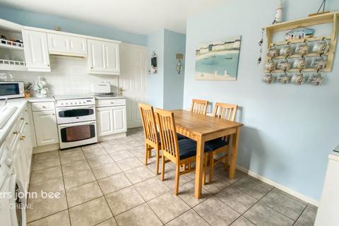 10 Fox Covert Way, Crewe, CW1 4TE