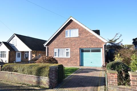 17 Boleyn Way, Jaywick, Clacton-on-sea, CO15 2NJ