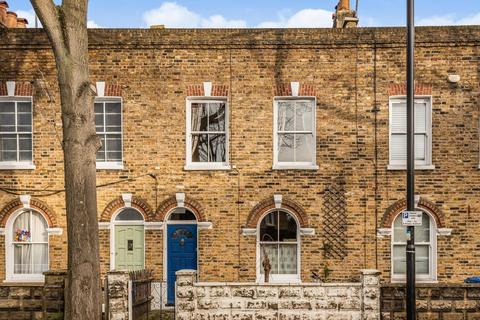 91 Lynton Road, London, SE1 5QT