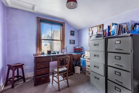 91 Lynton Road, London, SE1 5QT