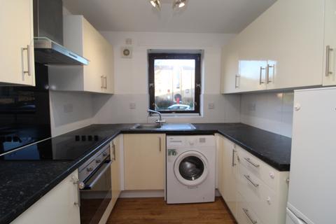 2 bedroom flat to rent, Yorkhill Street, Glasgow G3