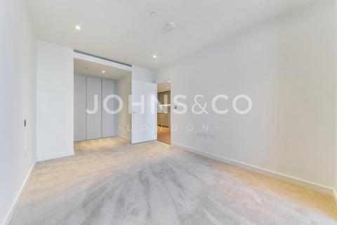 1 bedroom apartment for sale, South Quay Plaza Tower, Canary Wharf, London, E14