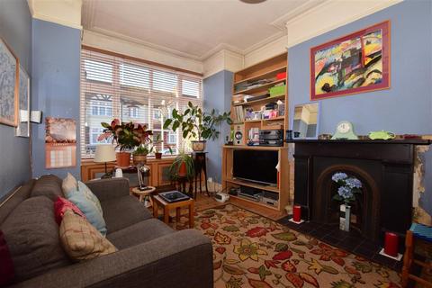 53 Whitford Gardens, Mitcham, CR4 4AB