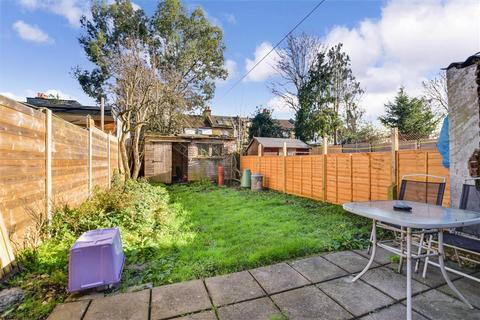 53 Whitford Gardens, Mitcham, CR4 4AB