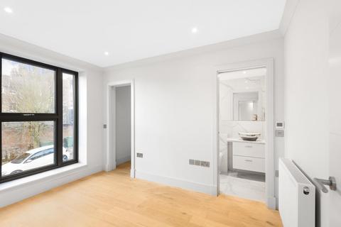 Flat 4, Hawkins House, 16a Beardell Street, London, SE19 1TP