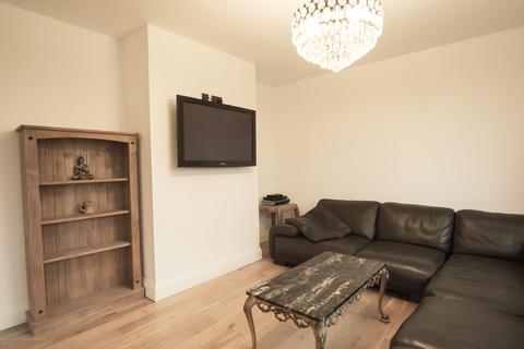 2 bedroom apartment to rent, Oakley Court, Churchview Road, Twickenham