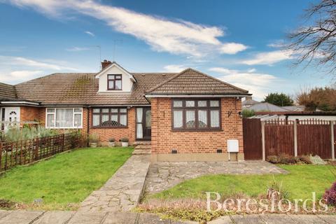 8 Pear Trees, Ingrave, Brentwood, CM13 3RP