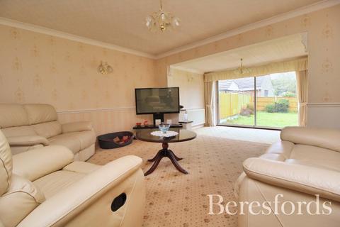 8 Pear Trees, Ingrave, Brentwood, CM13 3RP