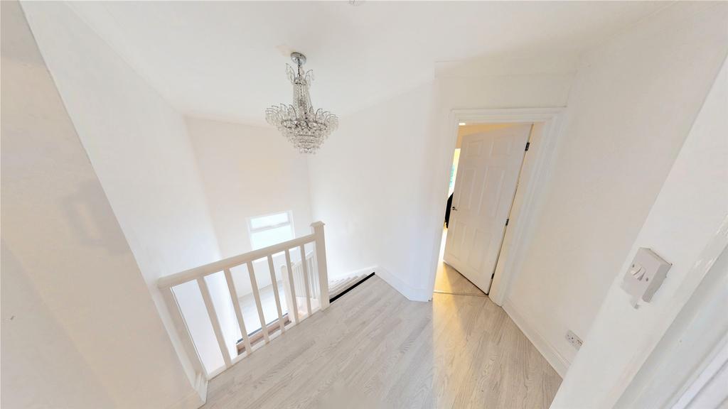 2nd Floor Landing