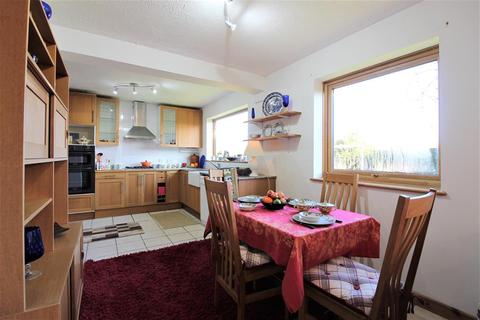 66 Henley Meadows, Tenterden, TN30 6EN