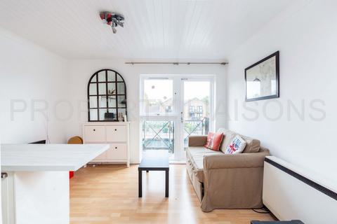 1 bedroom apartment to rent, Whiteadder Way, Canary Wharf, E14