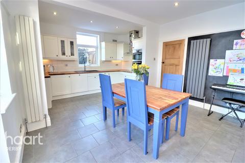 77 Vicarage Road, Mickleover, Derby, DE3 0ED