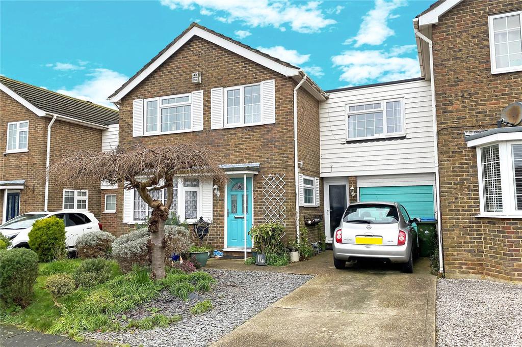 Merryfield Crescent, Angmering, West Sussex 4 bed terraced house £400,000