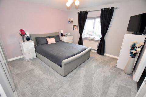 77 Lyons Drive, Coventry, CV5 9PN