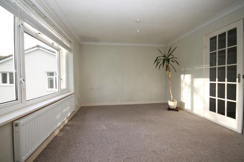 73a Dene Park, Harrogate, HG1 4JU