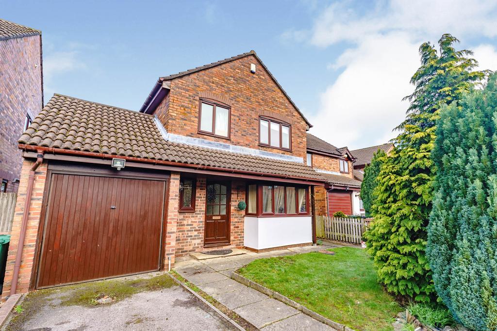 Thurnham Way, Tadworth, 4 bed property £600,000