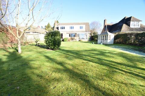 Winslydale Sly Corner, Lee Common, Great Missenden, HP16 9LD