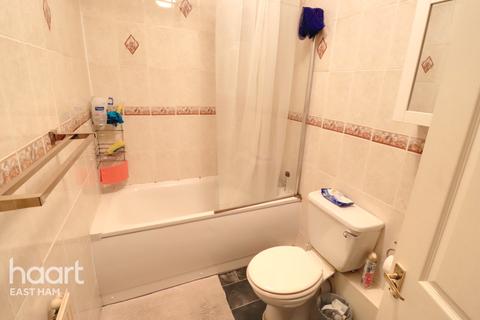 42 Clifton Road, London, E7 8QE
