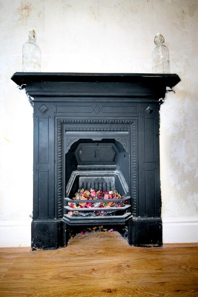 Feature Fireplace...