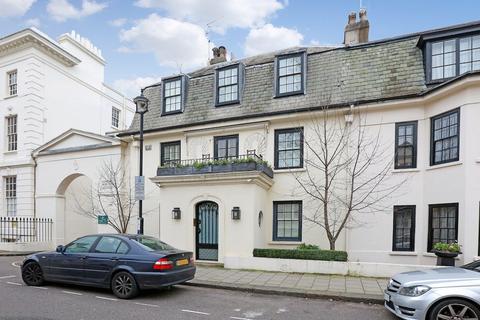 4 bedroom detached house to rent, Lowndes Place, Belgravia, SW1X