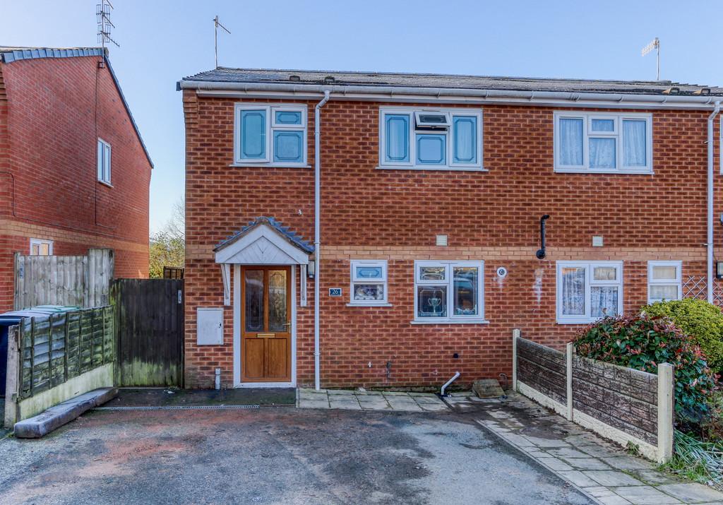Newbury Close, Catshill, Bromsgrove, B61 0SB 3 bed semidetached house £235,000