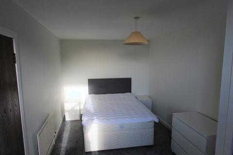 1 bedroom flat to rent, Murieston Road  (Linton Court), Dalry, Edinburgh, EH11
