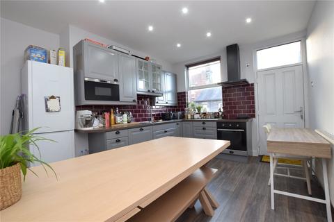 4 Gordon Terrace, Leeds, LS6 4HX