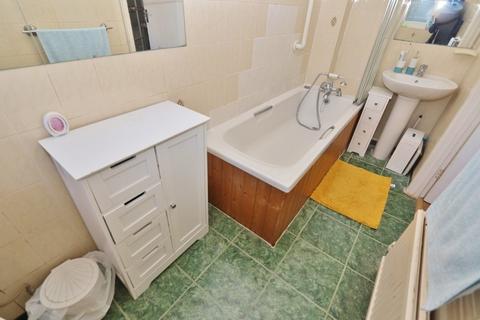 7 Carter Close, Romford, RM5 2PB