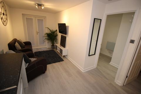 1 bedroom flat to rent, Queen Alexandra Road, High Wycombe, HP11