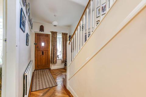 24 Norfolk Avenue, South Croydon, CR2 8BN