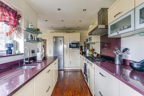 24 Norfolk Avenue, South Croydon, CR2 8BN