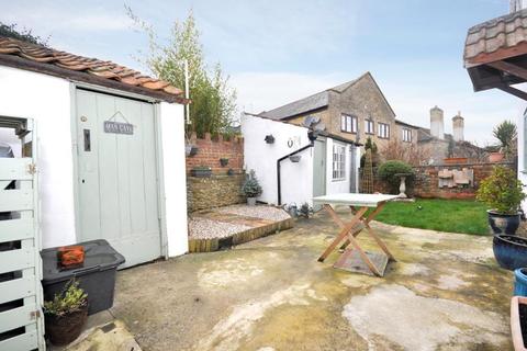 4 Whaddon Lane, Hilperton, Trowbridge, BA14 7RN