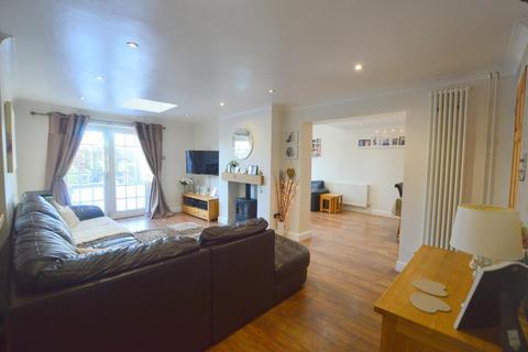 51 Barnston Close, Luton, LU2 9RZ