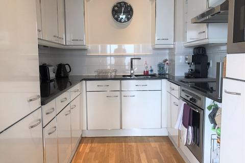 2 bedroom apartment to rent, Sunderland Point, London