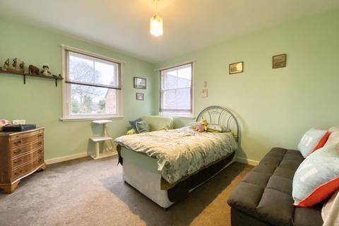 39 Alloway, Ayr, KA7 4PY