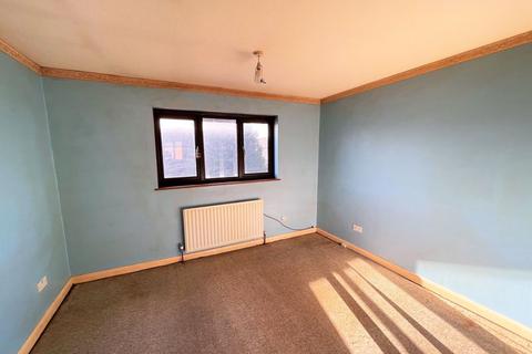 31 Kilross Road, Feltham, TW14 8SB