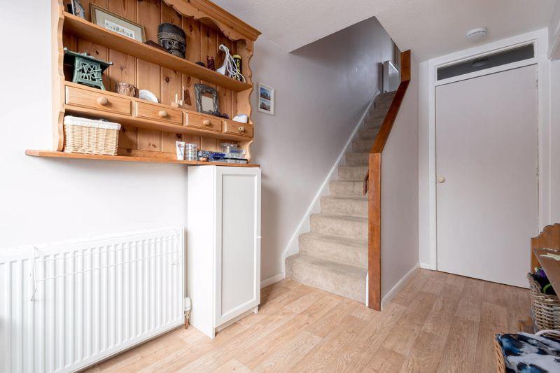 3 Ivanhoe Road, Peebles, EH45 9BB 3 bed terraced house £185,000