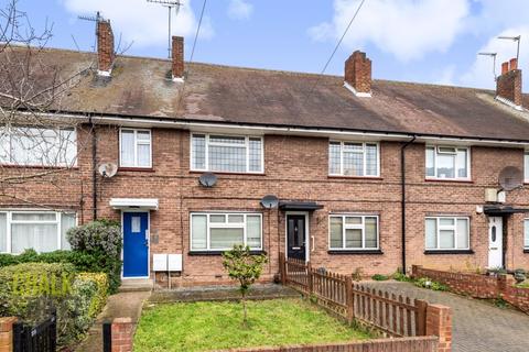 150 Chelmsford Avenue, Romford, RM5 3XH