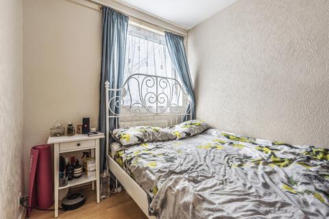 20 Flintmill Crescent, London, SE3 8LY