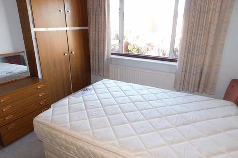 20 Brading Road, Leicester, LE3 9BG
