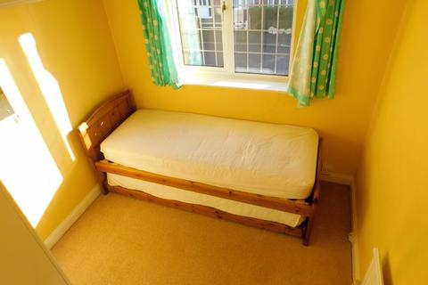 20 Brading Road, Leicester, LE3 9BG