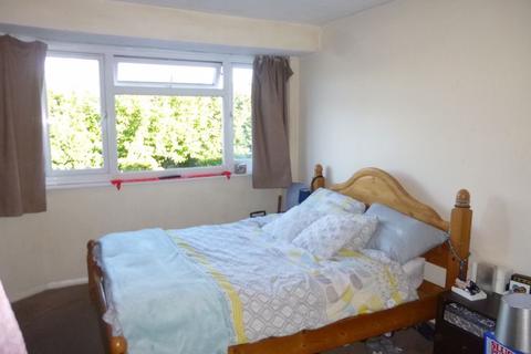 2 bedroom maisonette for sale, West End Lane, Harlington, Hayes