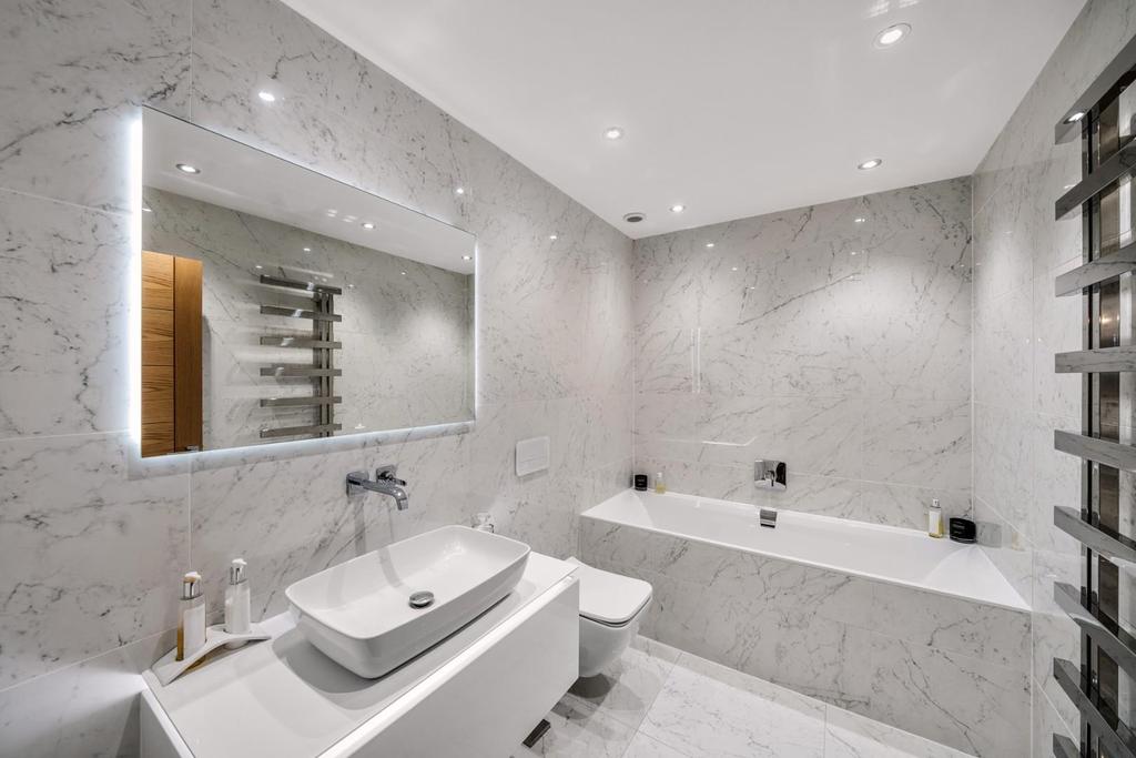 Ground floor bathroom