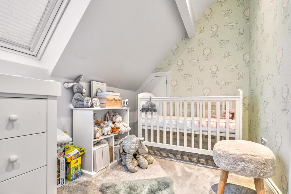Bedroom /nursery