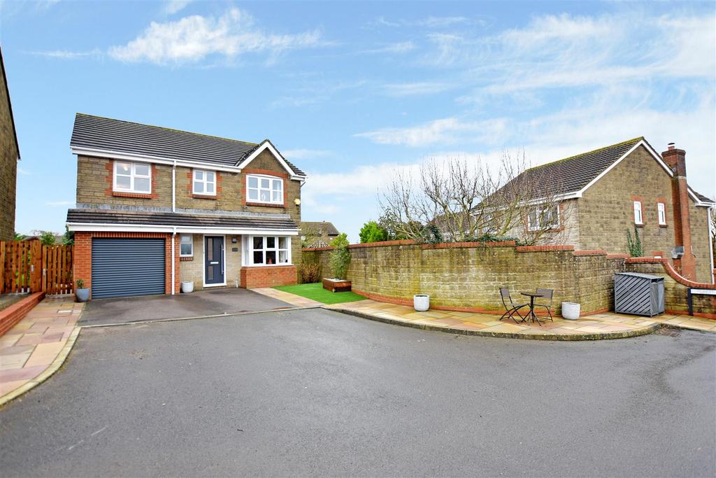Nightingale Rise, Portishead 4 bed detached house £575,000