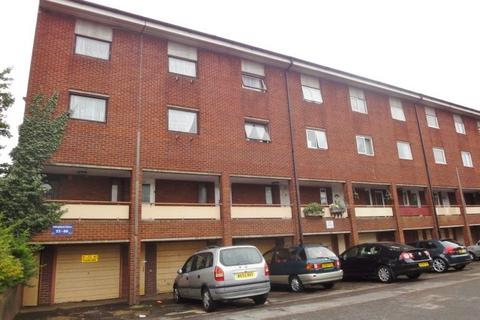 64 Allingham Close, London, W7 1NB