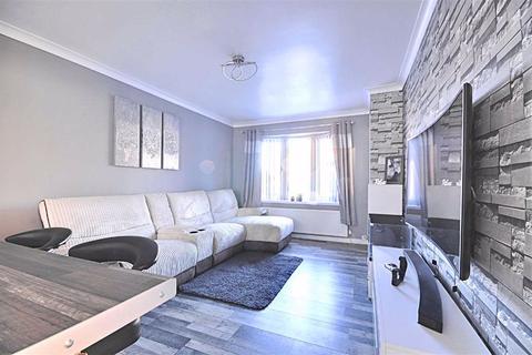 12 Drapers Close, Worcester, WR4 9XU