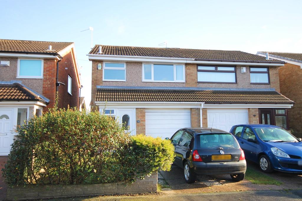 Stratton Road, Great Sankey... 3 bed semidetached house £180,000